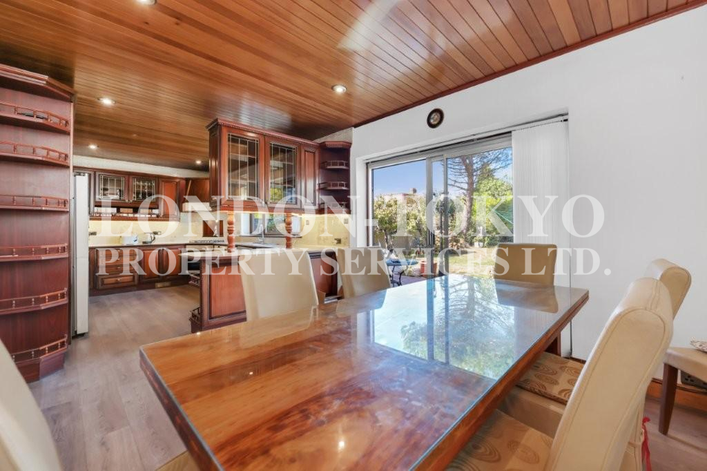 Longland Drive N20 :: London-Tokyo Property Service